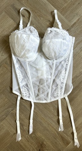 Rigby and peller - white, basque