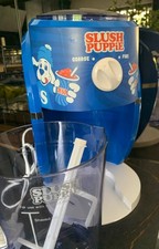 Slush puppie machine ice - slush,