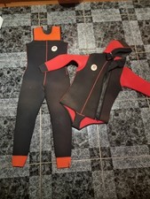 BEAVER ICELANDIC HOODED TWO PIECE SEMI DRY WETSUIT M Scuba diving snorkelling