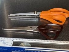  **Fiskars & Prestige Pinking