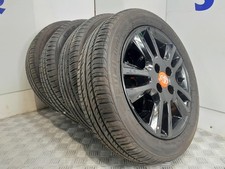 Set Genuine 15 Inch TOYOTA