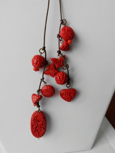 Lariat red carved - lariat,