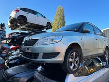 2010 1.6 TDI SKODA FABIA ESTATE 5J 1x WHEEL NUT FOR SALE *SPARES PARTS BREAKING*