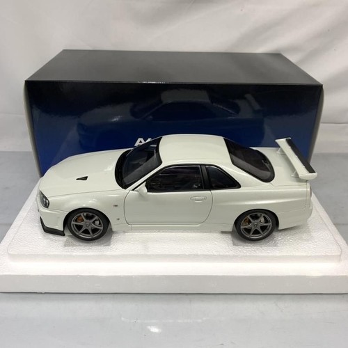 Autoart 77406 nissan - 77406, 1/18