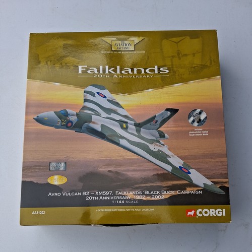 Corgi 144 scale diecast - 1/144,