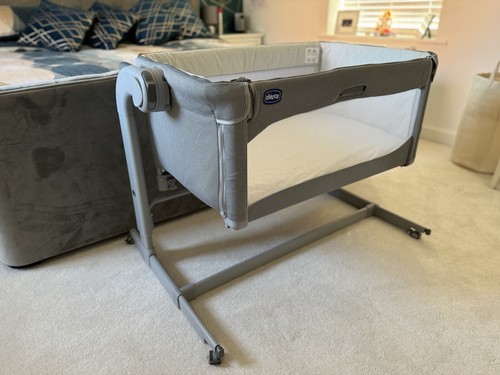 Chicco next2me crib used - chicco,
