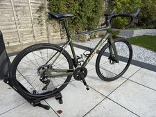 Orbea Avant H30-D 2022 Road Bike - Green/Gold - 53cm, with Hunt Tubeless Wheels