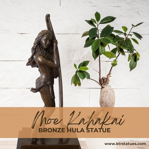 Kim taylor reece bronze statue - kim,