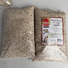 2 x Red Barn Sunflower Hearts 1kg Bags