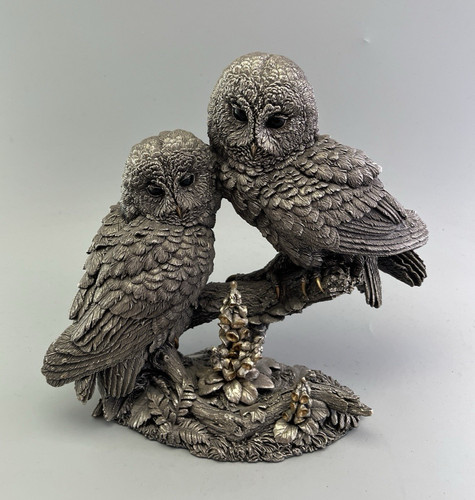 Large filled silver owl group - large,