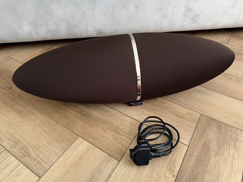 Bowers and wilkins - and,
