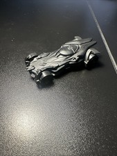 HOT WHEELS BATMOBILE BATMAN V