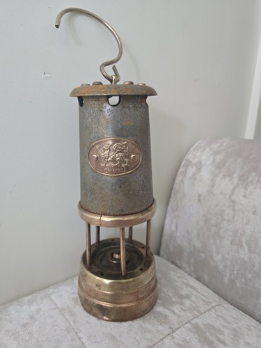 Vintage brass cymru - vintage,
