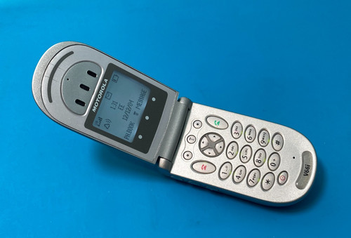 Motorola v66i flip mobile - motorola,