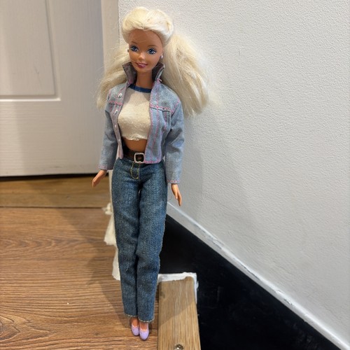 Vintage 1990s barbie doll - vintage,