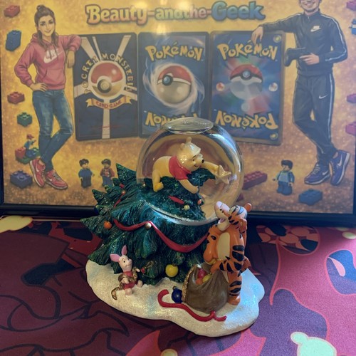 Disney snow globe christmas - globe,