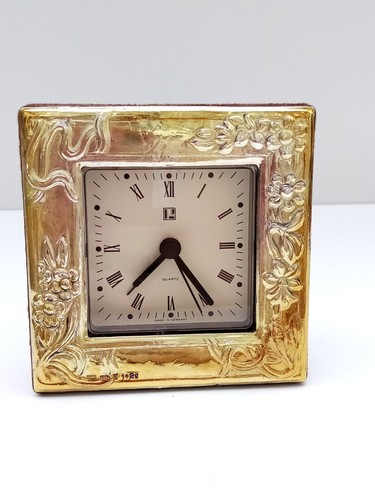 Nice clock quartz made - clock,