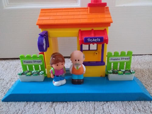 Elc happyland country train - happyland,