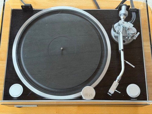 Yamaha 2000 turntable - yamaha,