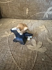 Sherratt & Simpson Figurine