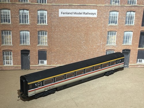 Lima gauge model - oo,
