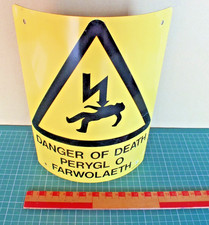 DANGER OF DEATH SIGN