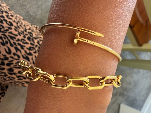 Beautiful genuine 18k gold - genuine,