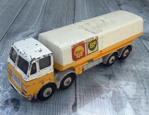 Dinky leyland octopus tanker - dinky,