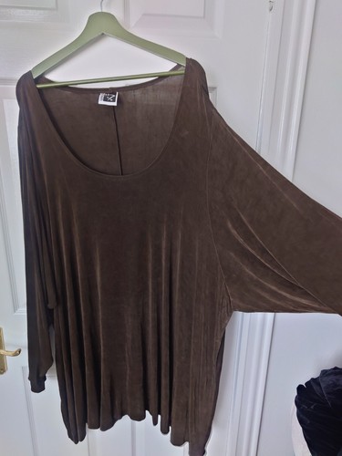 Sixteen 1647 stretchy tunic - 47,