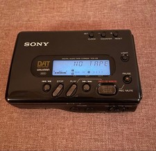 SONY TCD-D8 DAT Walkman Digital Audio Tape Recorder Used
