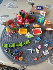 Playmobil toy Father Christmas Santa`s workshop figures toys sleigh reindeer VGC