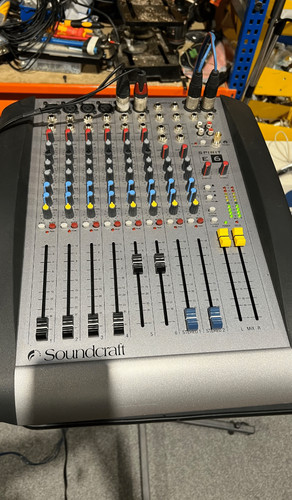 Soundcraft spirit mixing - e6,
