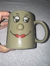 Vintage Novelty Green Smiley Face Mug H4