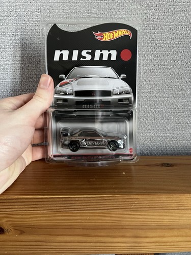 Hot wheels rlc nissan - hot,