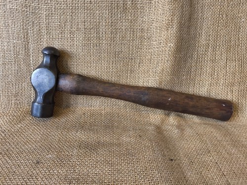 Vintage cast steel 1lb - vintage,