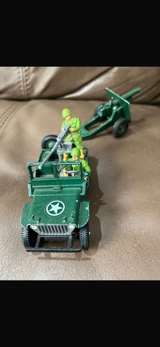 Britains jeep and cannon 1976 - jeep,