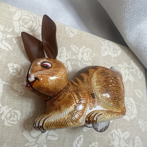 Joustra mechanical toy rabbit - toy,