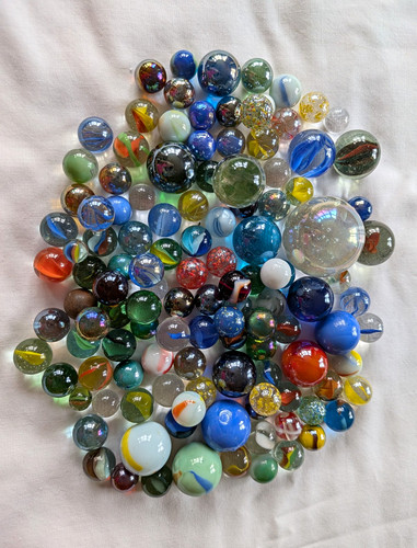 Mixed lot glass - toy, marbles