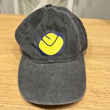 LEEDS UTD GREY BASEBALL CAP SMILEY BADGE  BRAND NEW FREE POSTAGE
