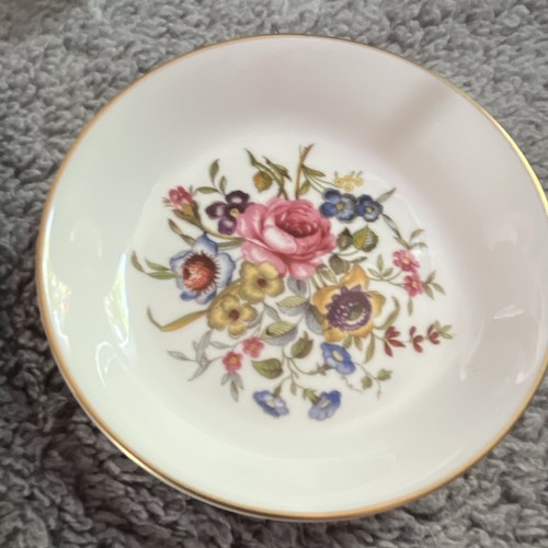 Royal worcester bone china - worcester,