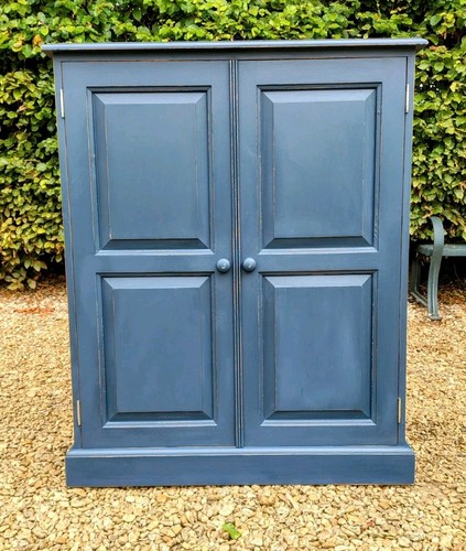 Lightly distressed solid pine - distressed,