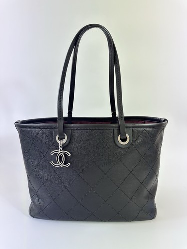 Chanel calfskin leather tote - chanel,