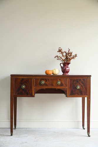 Antique mahogany side table - mahogany,