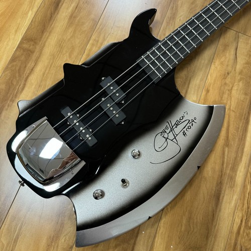 Cort gene simmons axe - gene,