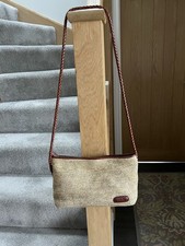 VINTAGE TULA STRAW SHOULDER