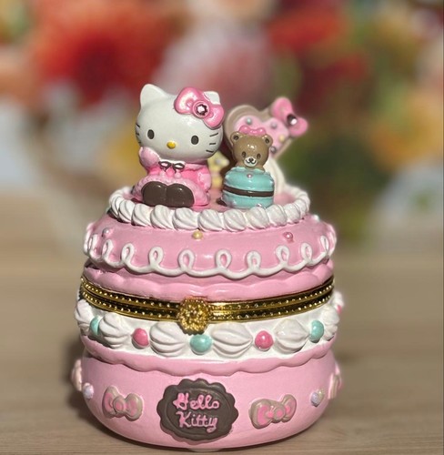 Hello kitty bear macaron - hello,