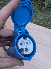 Caravan / Camper / Motorhome Hook-Up Adaptor Lead – EU Plug to 16A Blue CEE