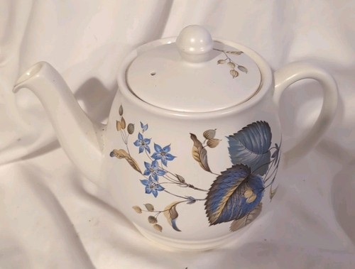 Vintage lime grove - sylvac, tea