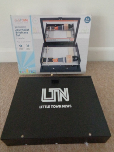 Little town wooden journalist - town,