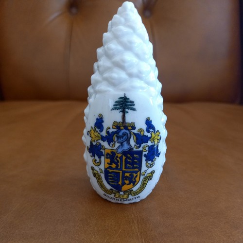 Goss crested china model - crested,